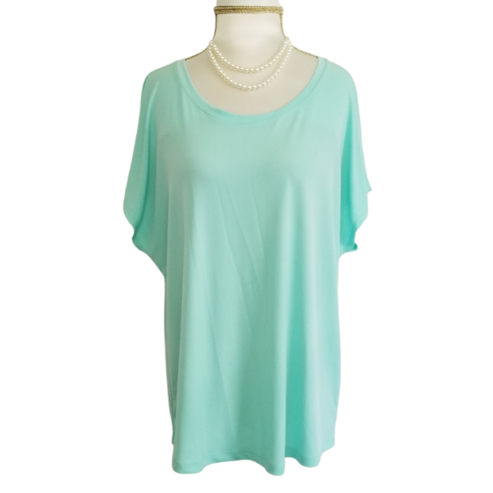 Chico's  Mint Green Top Size 2 (Large)